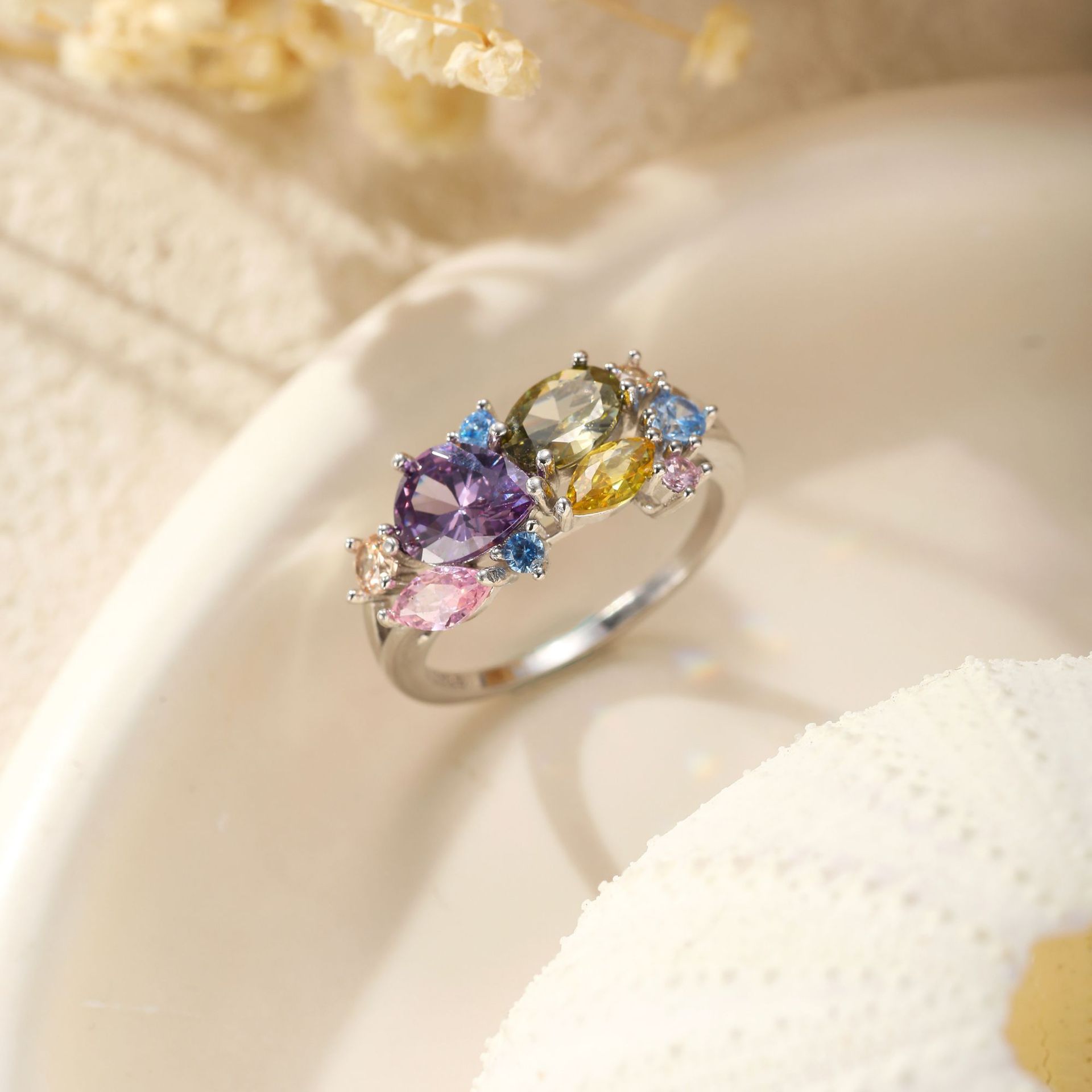 S25 Sterling Silver Dopamine Colorful Flower Zircon High Luxury Magic Color Ring