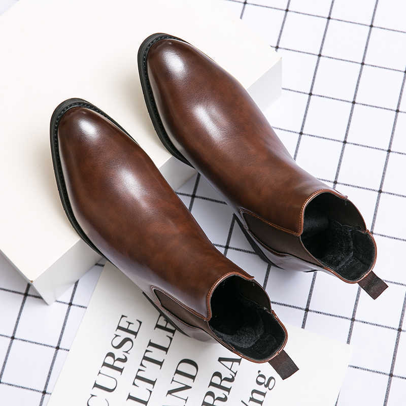 High-top Leather Shoes Men's Pointed Chelsea Booties - Your Shopify