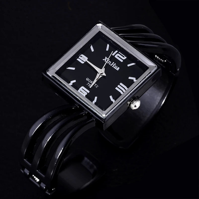 Elegant Xinhua Women Dress Watches Fashion Vintage Black White Bracelet Design Unique Watch for Girls Ladies Atmos Clock Female