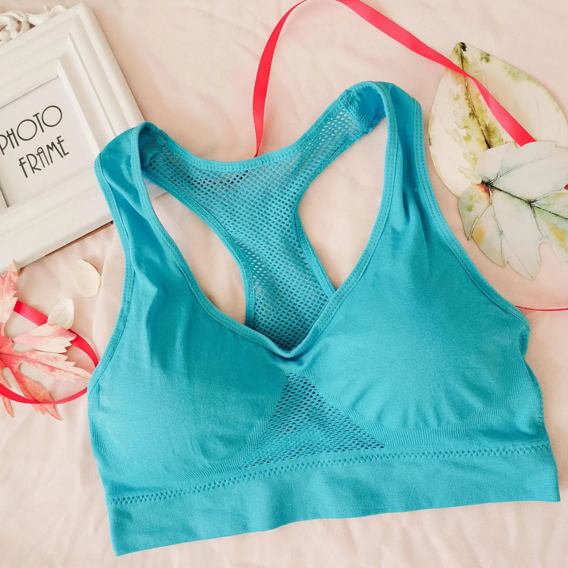 6 Colors Sports Bra Breathable Hollow Mesh Fitness Yoga Solid Vest Jogging Crop Top Female More Size Tops Sport Bras for Women