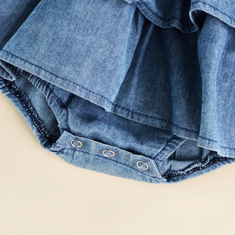 Baby Girl Clothing 2022 Summer Denim Romper Sleeveless Suspender Pleated Design Ruffle Hem Bottom Snap Button Cute Jumpsuit