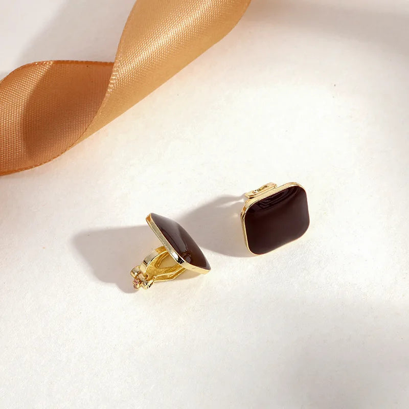 GRACE JUN New Arrival Clip on Earrings for Women's Fashion Pearl Enamel No Pierced Earrings Gold Color Cuff Earrings Ear Clip