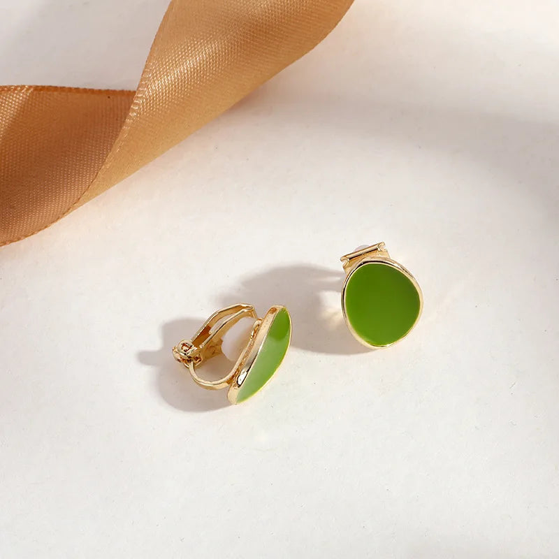 GRACE JUN New Arrival Clip on Earrings for Women's Fashion Pearl Enamel No Pierced Earrings Gold Color Cuff Earrings Ear Clip