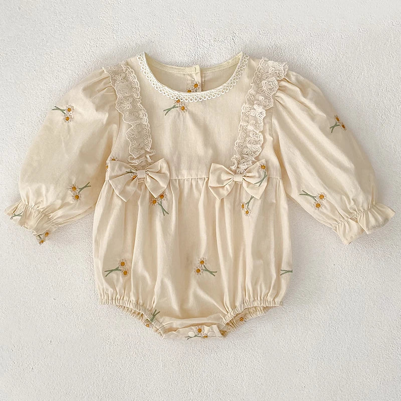 Autumn Newborn Baby Girls Jumpsuit Long Sleeve Cotton Flower Embroidery Toddler Baby Girl Bodysuits Baby Girls Clothes Lace bow