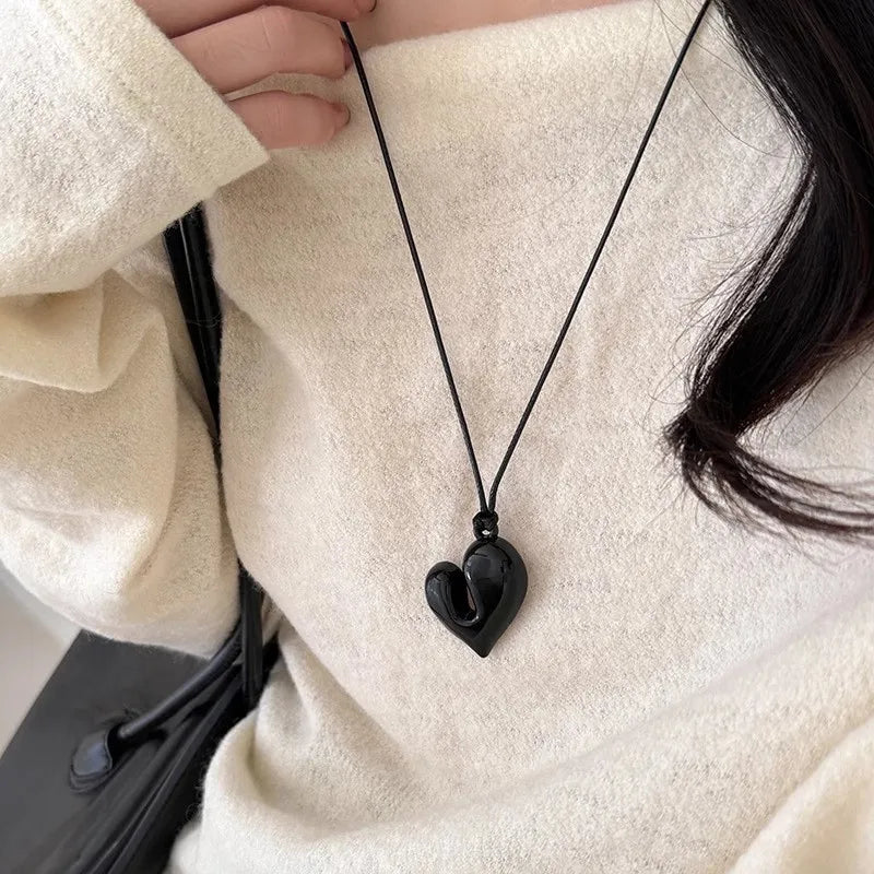 New Heart Pendant Necklace for Women Men 85CM Adjustable Pull-out Sweater Chain Fashion Jewelry Accessory Gift
