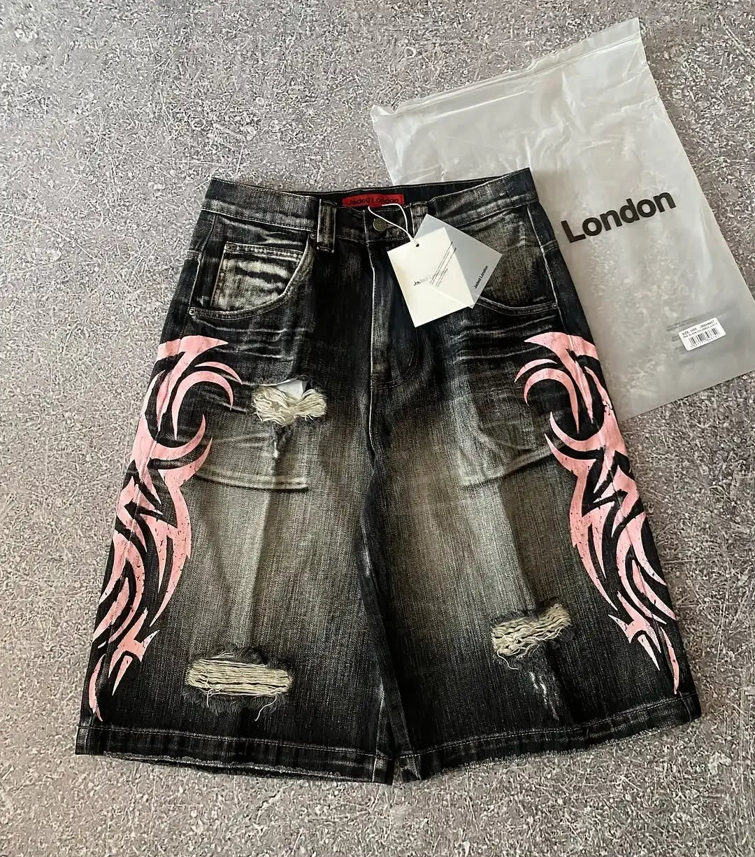 2025 New Gothic Flame Print Used in Old Washing and Worn Five-point Jeans Men's Fashion Street Fashion Harajuku Y2K Baggy Jeans
