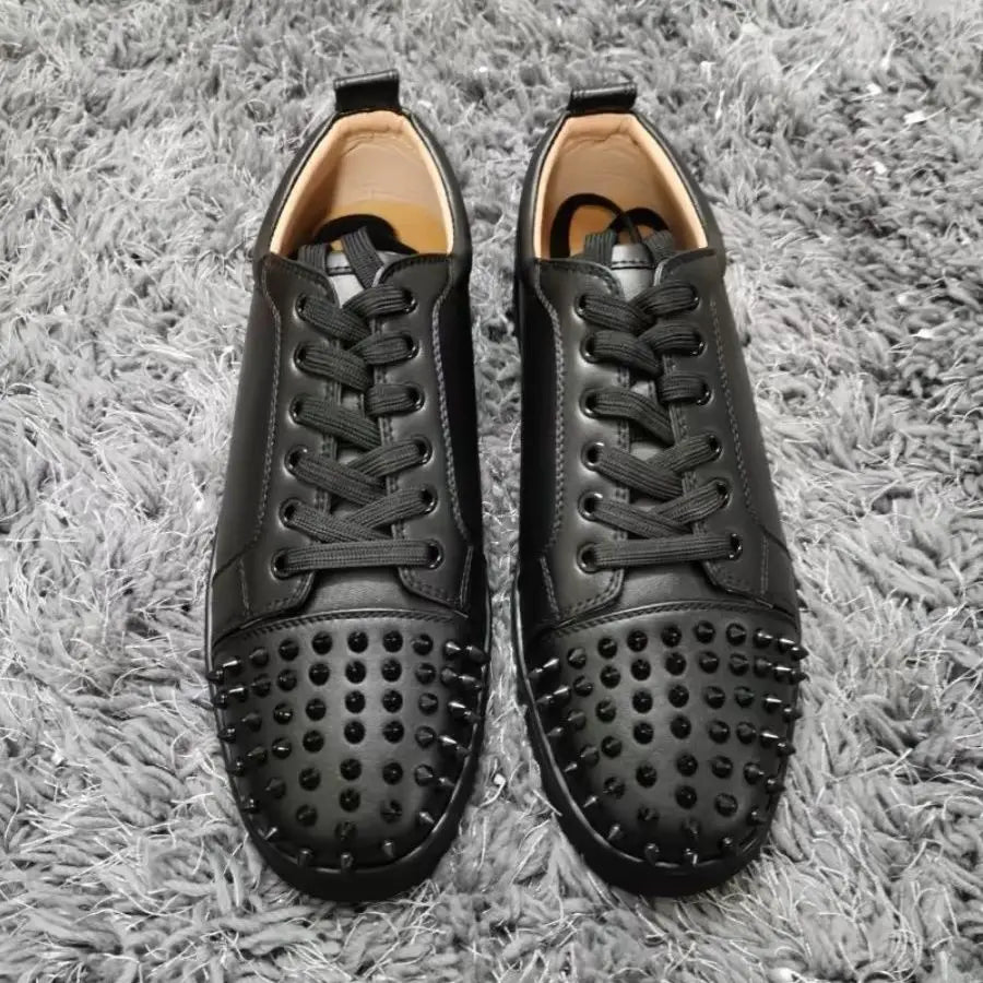 2025 New Men's and Women's Casual, Versatile, Fashionable Red Bottom Riveted Low Top Board Shoes