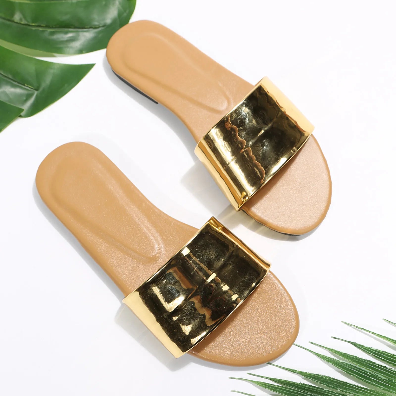 Gold Leather Slippers Women Sexy Low Heels Flip Flops Fashion Luxury Outdoor Sliders Casual Sandals Zapatos Flat Shoes for Women