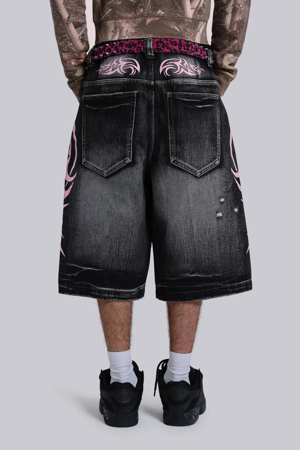 2025 New Gothic Flame Print Used in Old Washing and Worn Five-point Jeans Men's Fashion Street Fashion Harajuku Y2K Baggy Jeans
