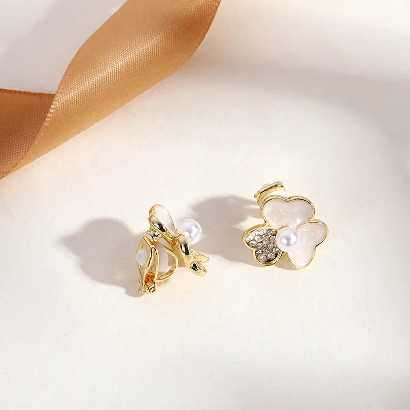 GRACE JUN New Arrival Clip on Earrings for Women's Fashion Pearl Enamel No Pierced Earrings Gold Color Cuff Earrings Ear Clip