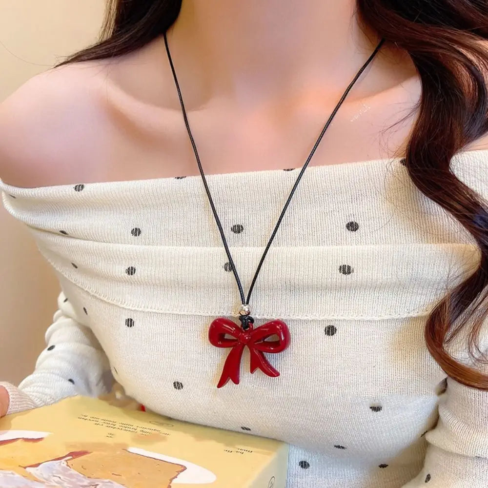 Casual Christmas Red Bow Necklace Jewelry Love Necklace Personalized Gifts Heart Pendant Creative Sweater Chain For Women Girls