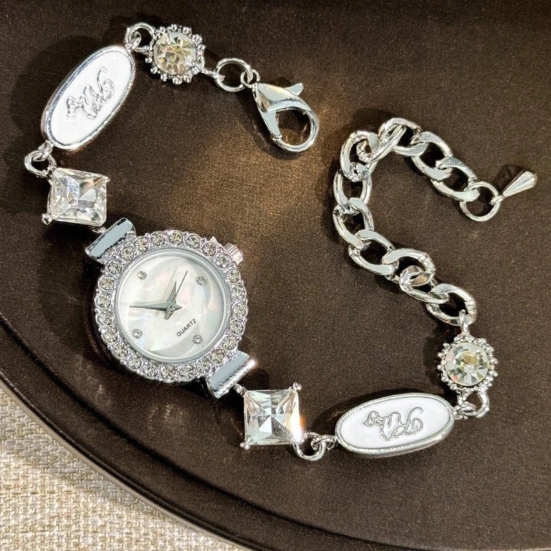 Trendy Letter Chain Women's Bracelet WristchWatch Adjustable Fashion Female Elegant Quartz Watch Montre Femme Luxe