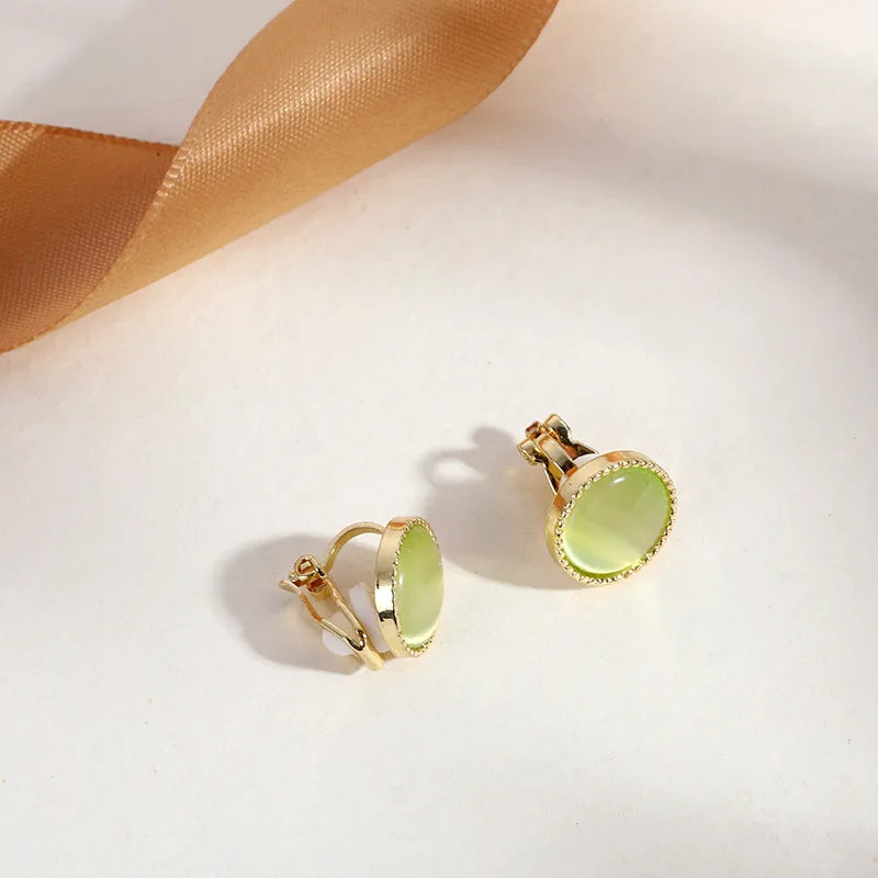 GRACE JUN New Arrival Clip on Earrings for Women's Fashion Pearl Enamel No Pierced Earrings Gold Color Cuff Earrings Ear Clip