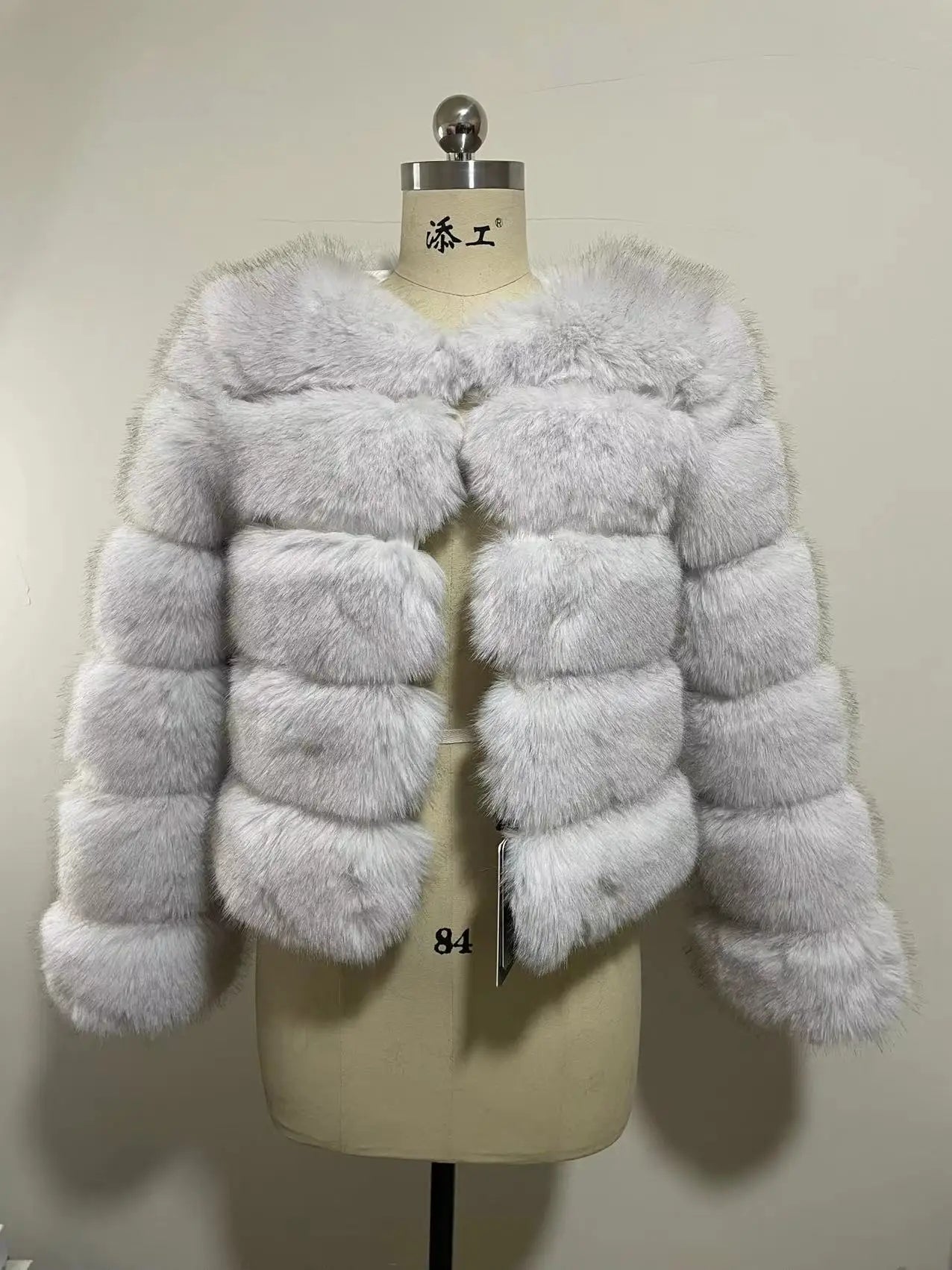 HJQJLJLS 2023 New Women Long Sleeve Pink Faux Fur Coat Female Fluffy Soft Furry Jacket High Imitation Fox Fur Outerwear LJLS140