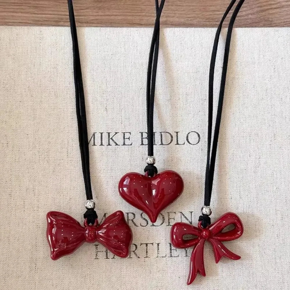 Casual Christmas Red Bow Necklace Jewelry Love Necklace Personalized Gifts Heart Pendant Creative Sweater Chain For Women Girls