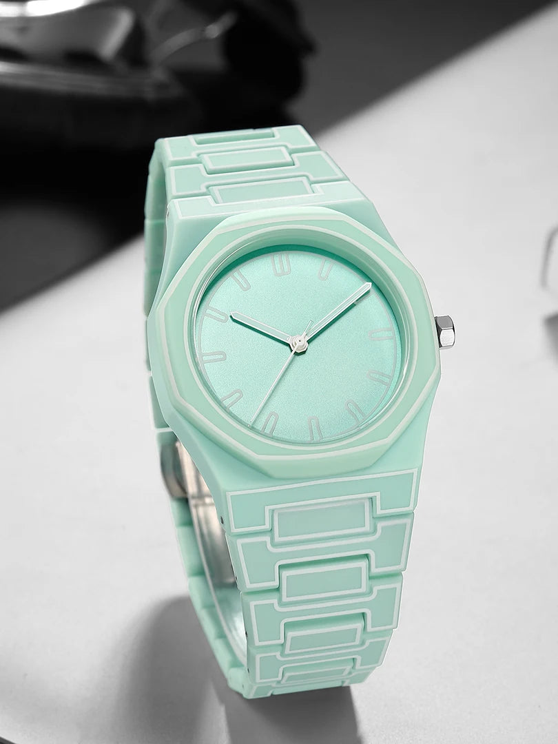 Luxury Men Watch Men's Quartz Wristwatch Minimalist Black White Dial Male Sports Reloj Silicone Rubber Strap Man Unusual Clock