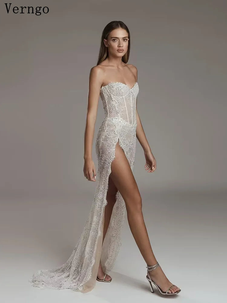 Verngo lvory Lace Wedding Dress Strapless Side Slit Sexy Bridal Gown Women Elegant Bride Dresses robe de mariée Customized
