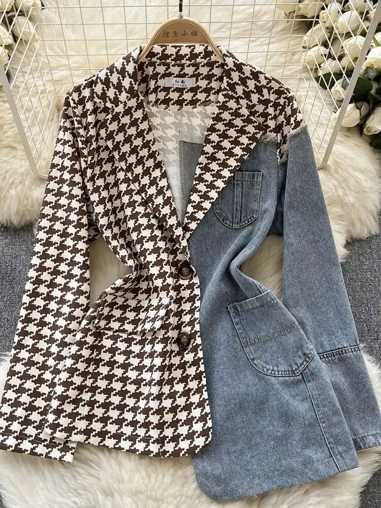 XFPV Women Jacket Lapel Long Sleeve Irregular Patchwork Denim Single Breasted Plaid Blazer Coat Autumn Winter 2025 SM9518