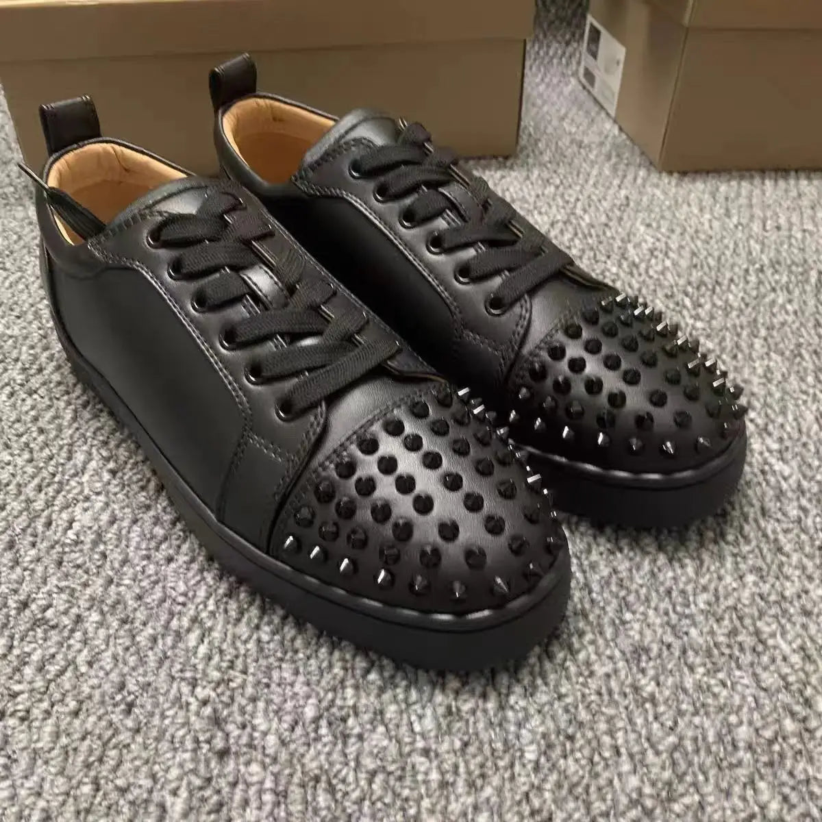 Rivets Genuine Leather Men's Sneakers Classic Black White Round Toe Lace-Up Flats Sports Shoes Outdoor Walking Male Casual Shoes