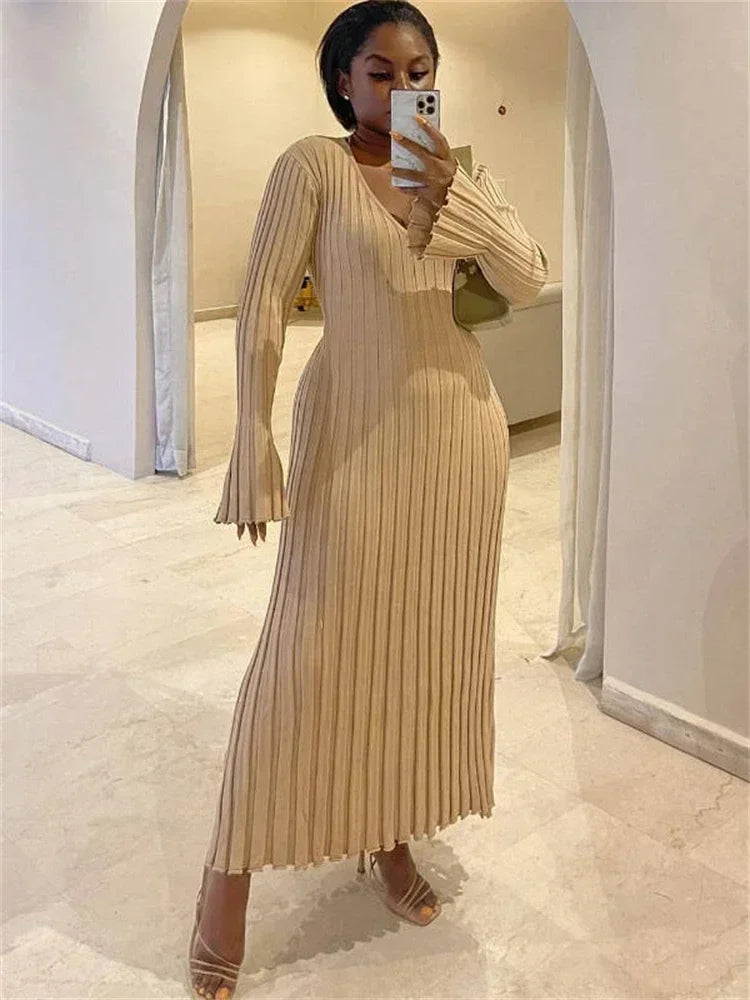 Tossy Autumn New V-Neck Knit Maxi Dress Women Ribbed Elegant Long Sleeve Streetwear High Waist Pleated Dresses Ladies Knitwear